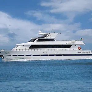  Botel Yacht Sarah Venezia